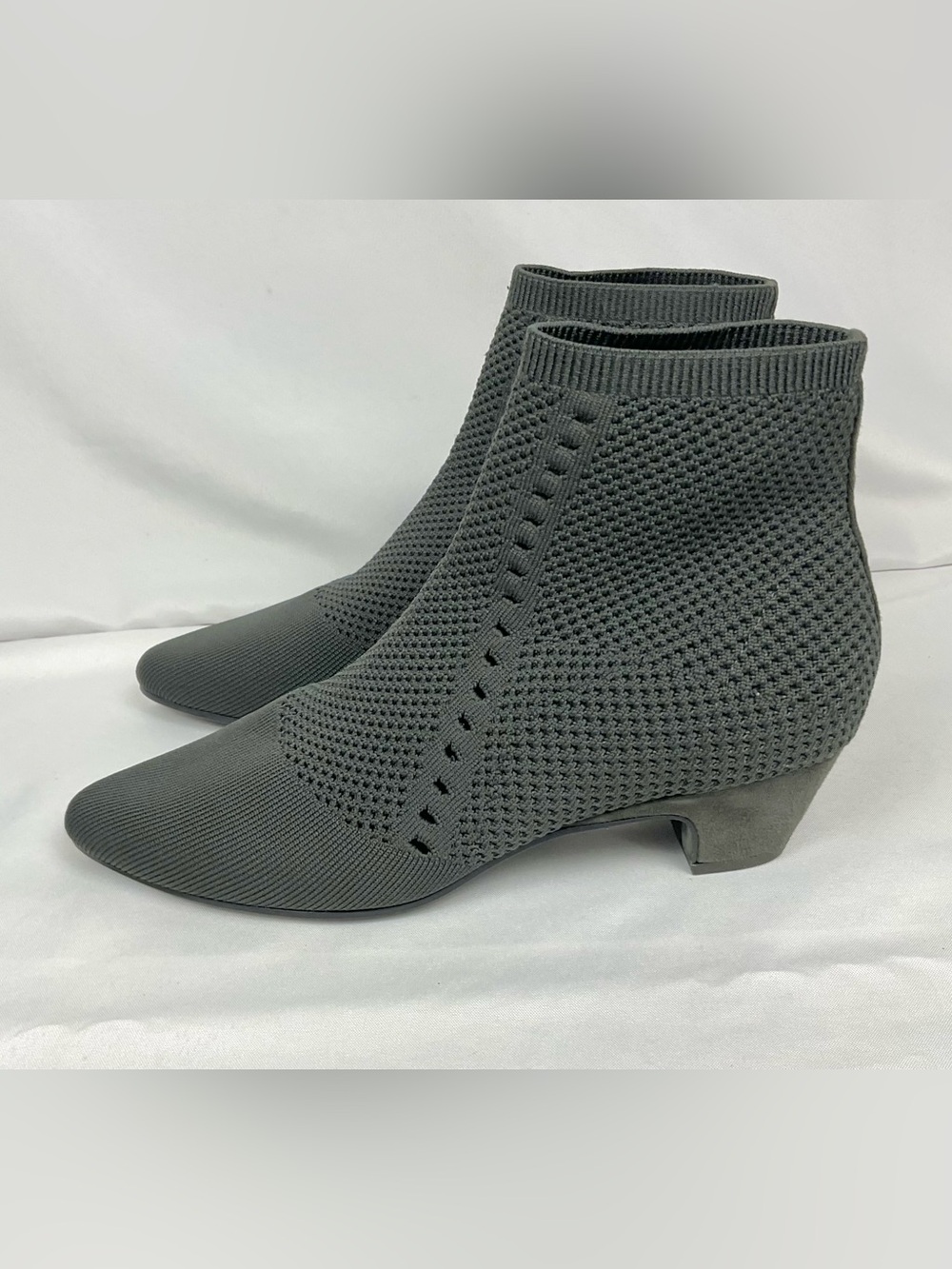 Eileen Fisher Purl Grey Recycled Stretch Knit Ankle Bootie EF46223 Womens Sz 8.5